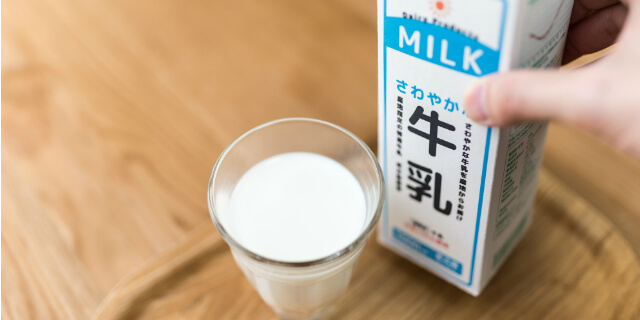 牛乳