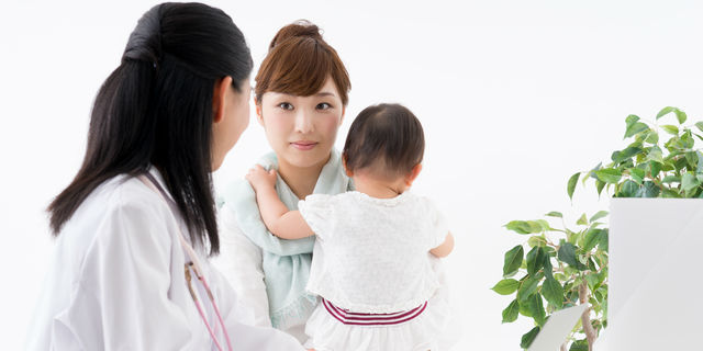 赤ちゃんの診察