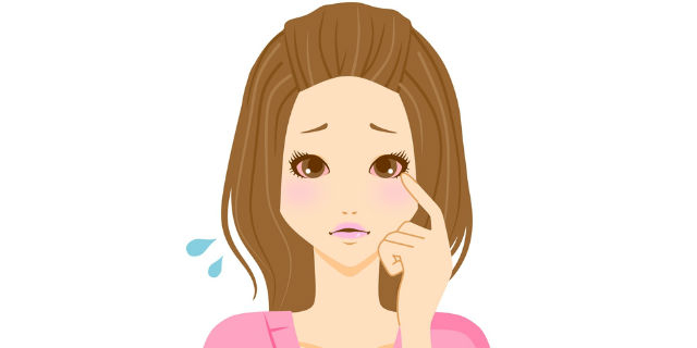 目が充血している女性