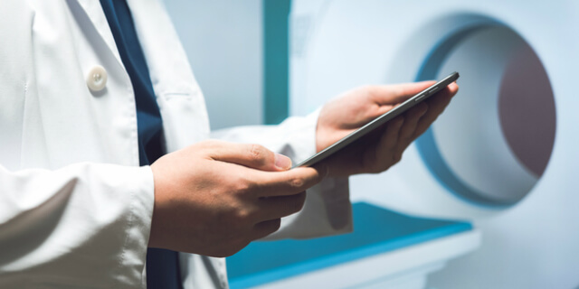 MRI