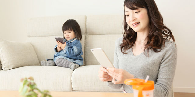 スマホ育児