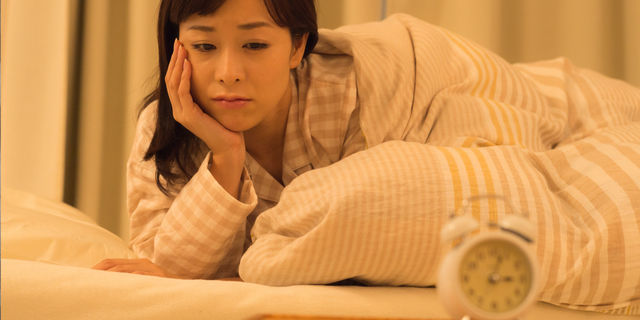 睡眠不足の女性