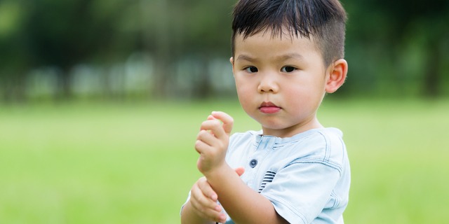 アトピーの男の子