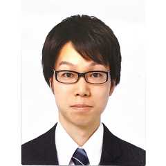 山内 頼友
