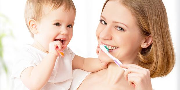 上手に磨いてあげられる？ 自分で磨くのはいつから？ 教えて！ 小さい子の歯磨き