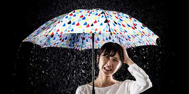 毛髪診断士が伝授!梅雨の湿気+加齢での“ぺたんこ髪”への対策法とは?
